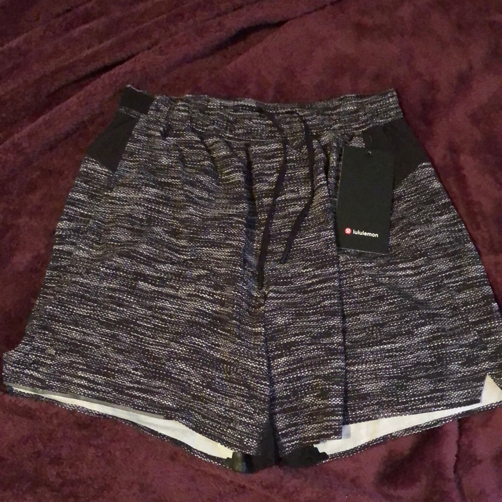 Men’s lulu shorts